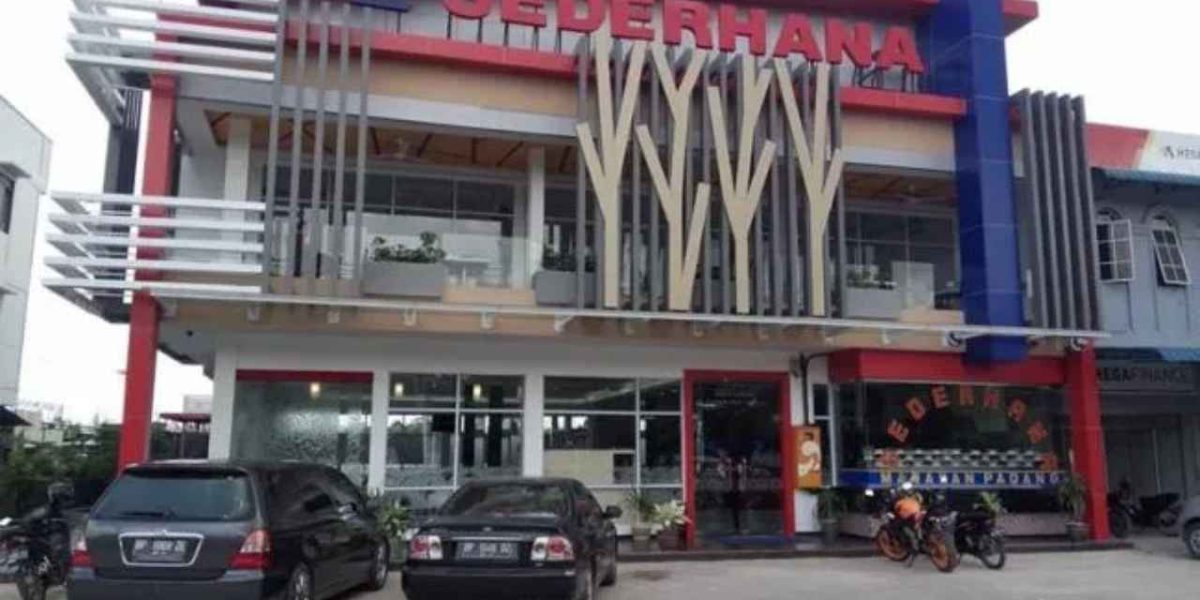 Franchise Rumah Makan Padang 'Sederhana'