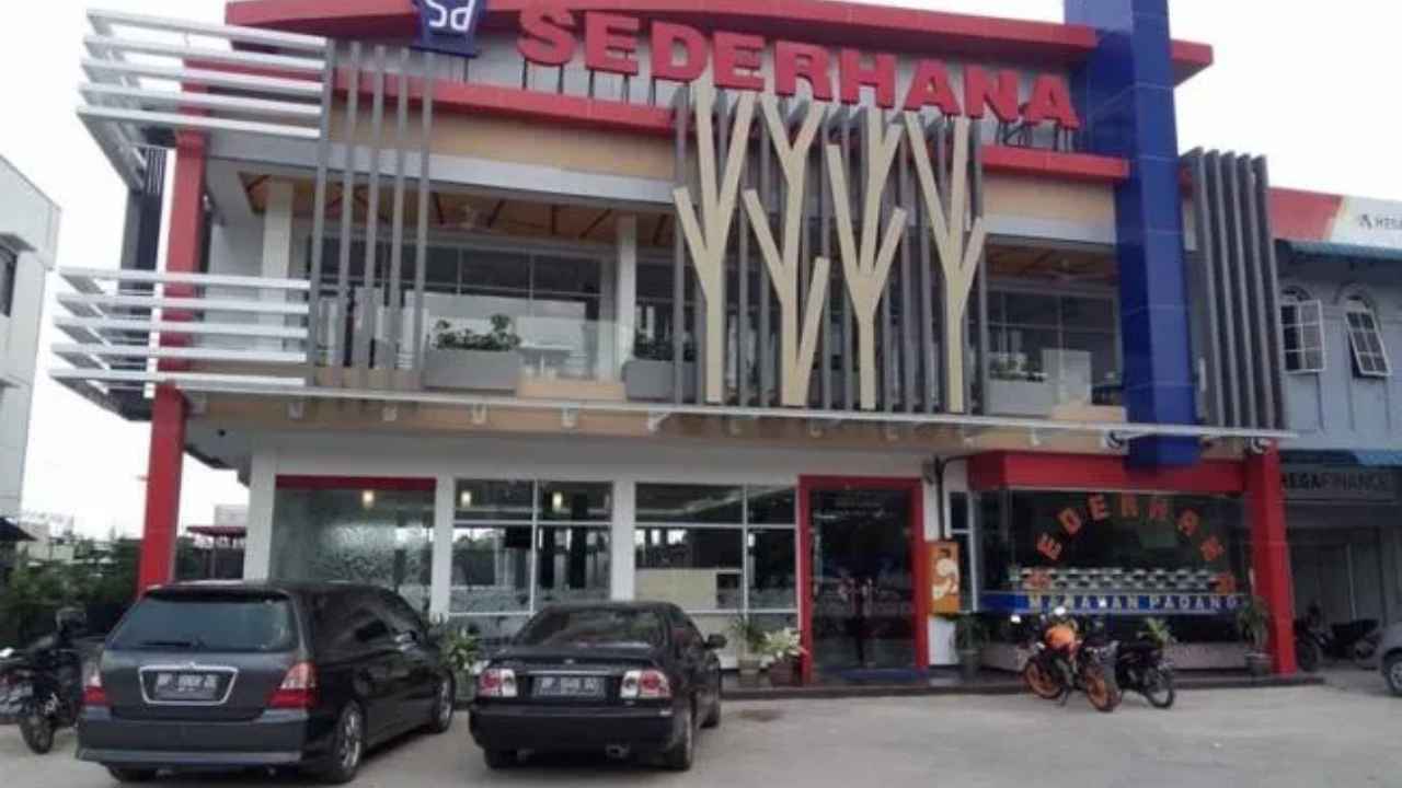 Franchise Rumah Makan Padang 'Sederhana'