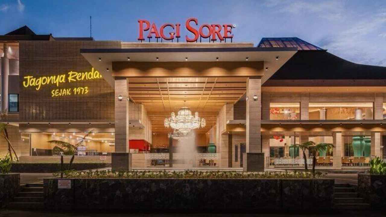 Bisnis Kuliner Anti Krisis dengan Franchise Rumah Makan Padang Pagi Sore, Simak Analisisnya!