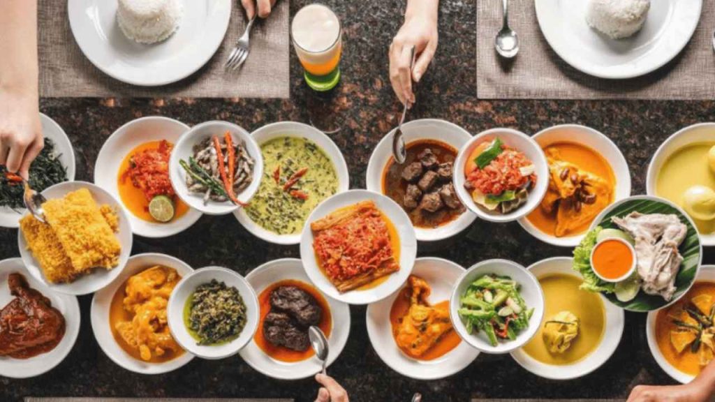 Franchise Rumah Makan Padang Pagi Sore