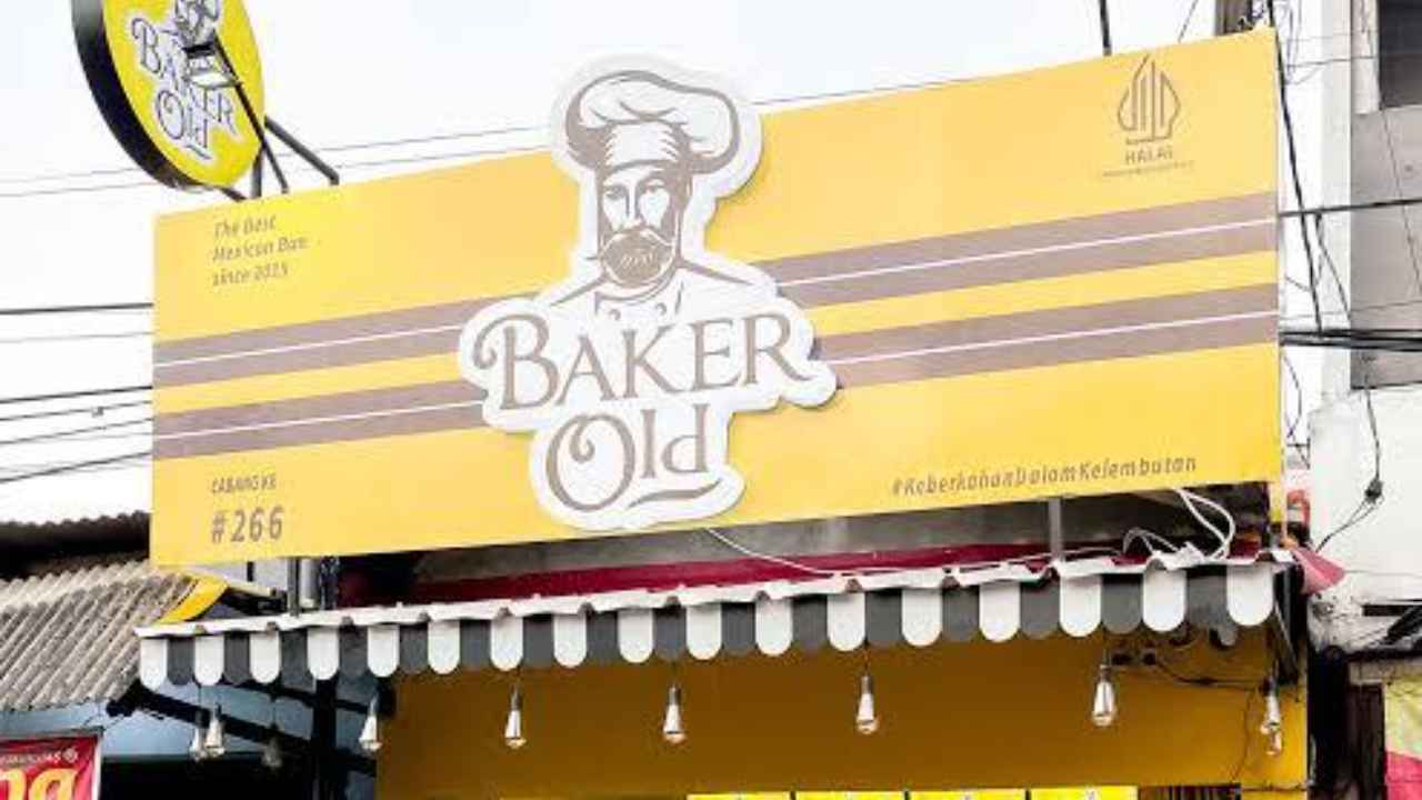 Franchise old baker perbandingan profit dengan kompetitor sejenis