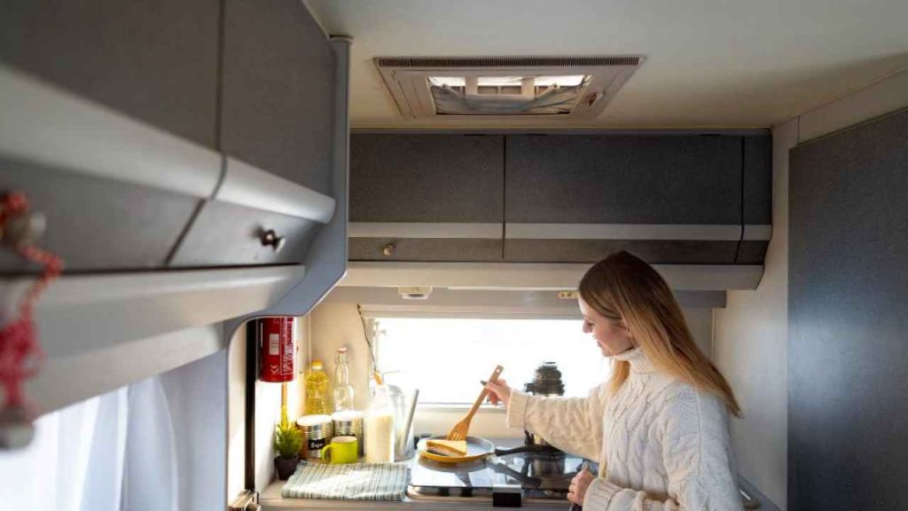 Ide Usaha Kitchen Set