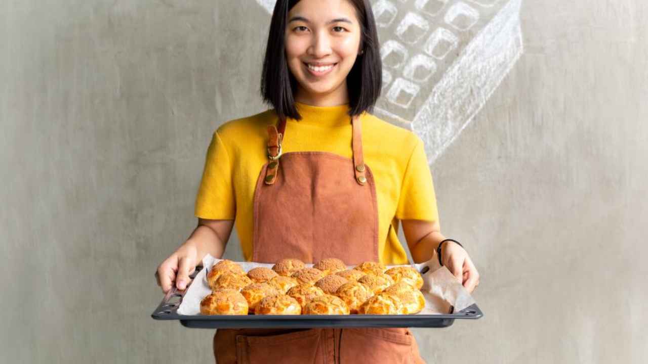 Bisnis toko roti franchise dengan simulasi keuntungan detail